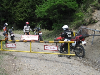 09052343.jpg (79218 oCg)